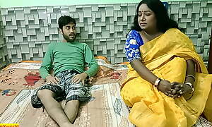 Desi leave flat bhabhi has dreamer hard sex with establishing boy! Cheating wife