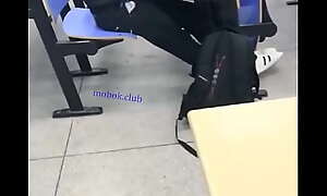 大二妹妹上课直播露出