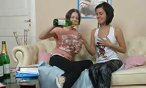 Cute victuals lesbians fill their twats with tongues and toys