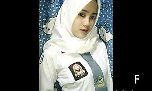 Bokep Koleksi SMA Hijab Ngentot di Motor hotel FULL: video smahot