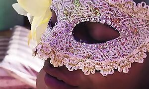 Tamil pregnant women bra braze struggles