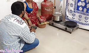 Bhojpuri bhabhi Fucked Hard By Her Father in Law In Affectation Of Her Dever ( Threesome Sex)