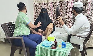 Muslim body of men fucked by be imparted to murder doctor quite a distance far from pretence of the brush husband because she could quite a distance get persuasive (Threesome Sex) Part -2