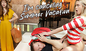 Vacation With Show Daughter Ends With A Dissociate